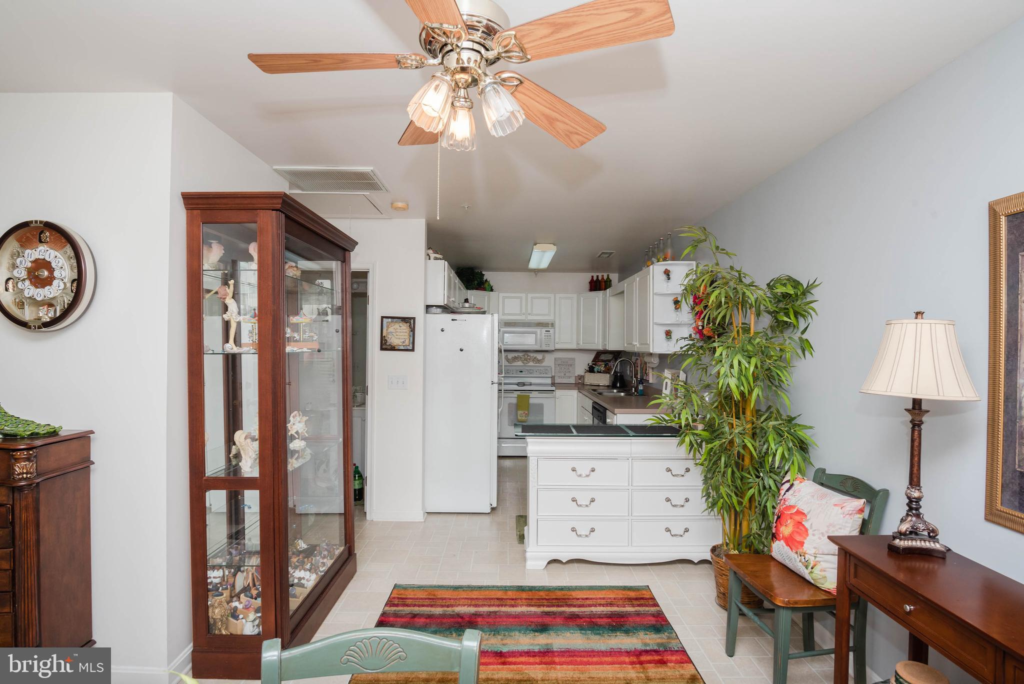 AVALON RETIREMENT COMM - Residential