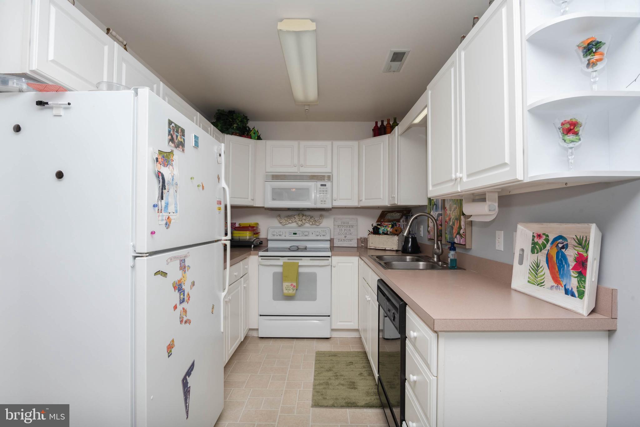 AVALON RETIREMENT COMM - Residential