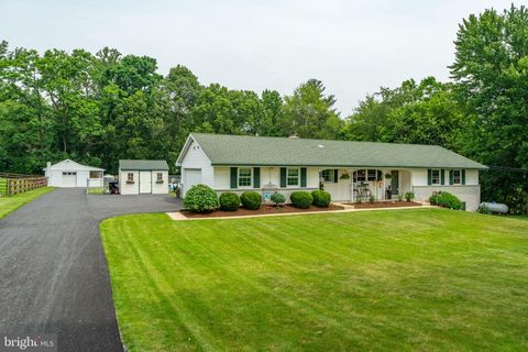 60 FAIRLAND ROAD MANHEIM PA 17545