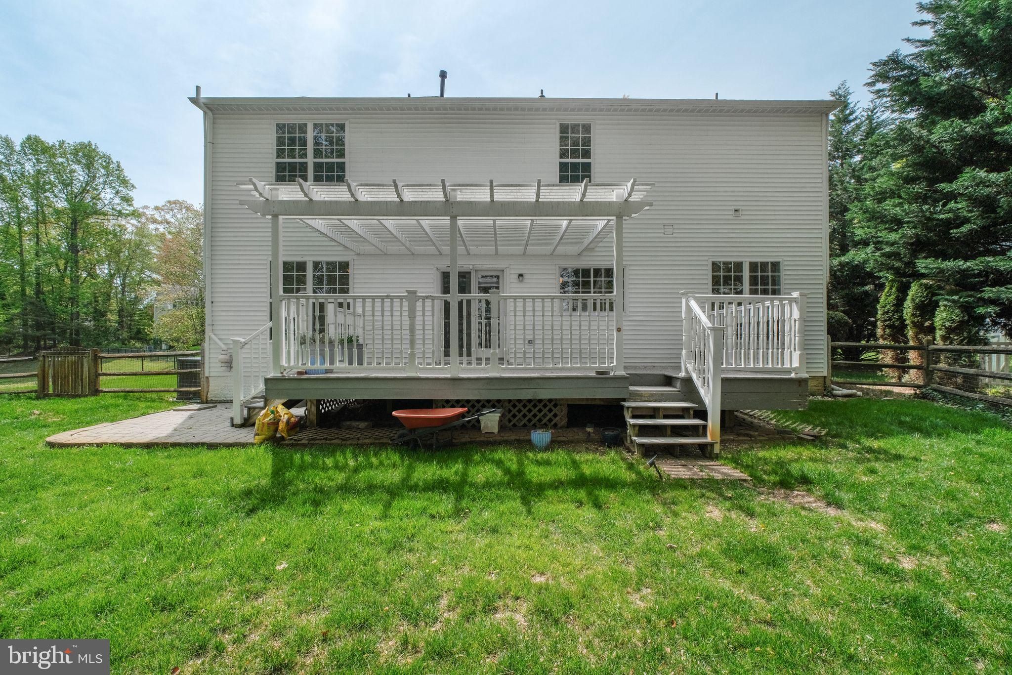 RIVERWALK/BLK WALNUT COV - Residential