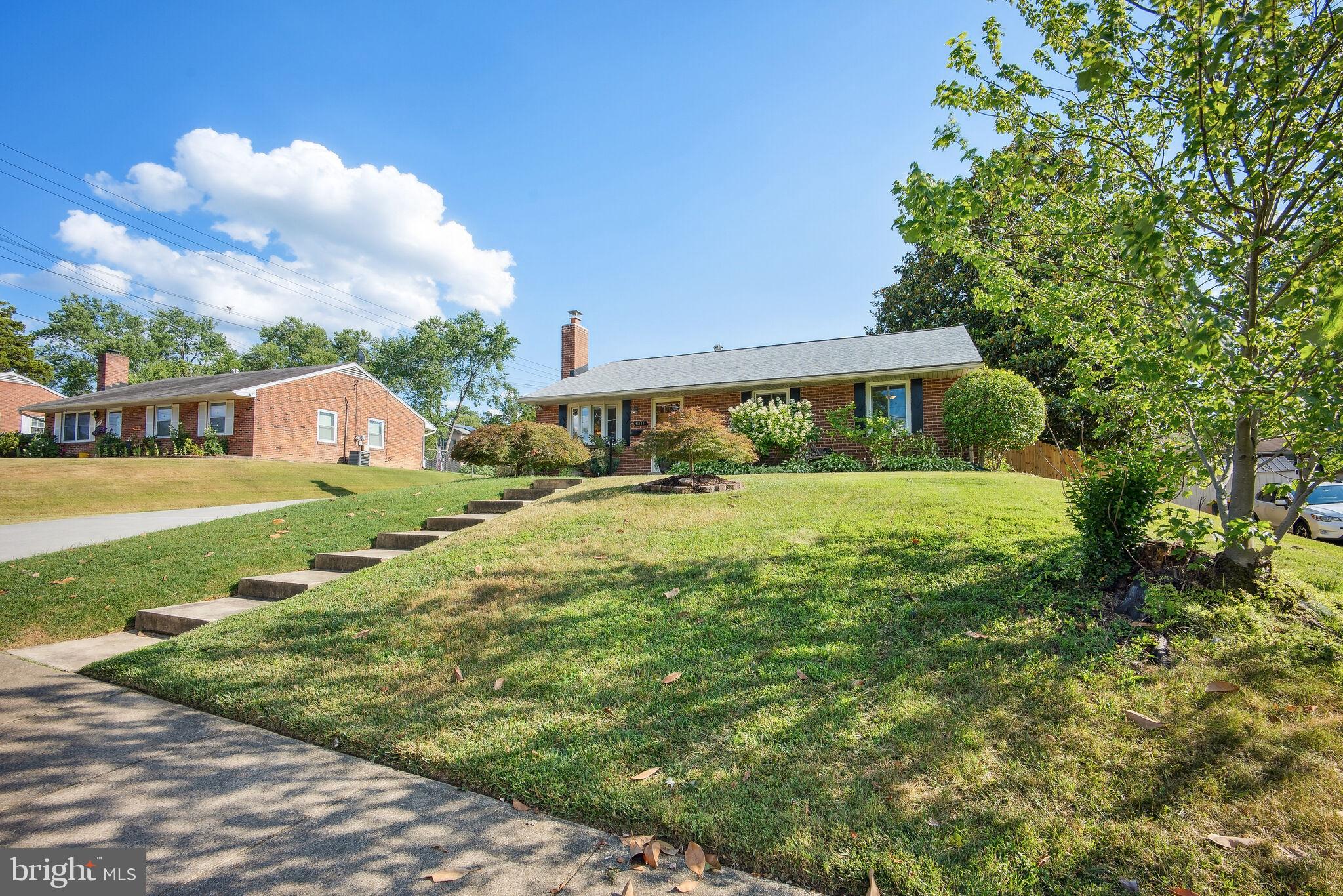 PARKLAWN - Residential Lease