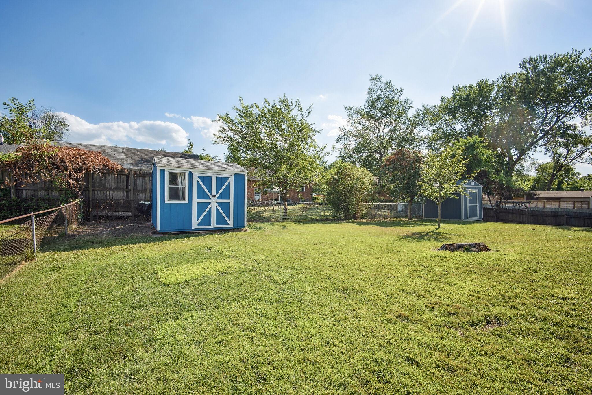 PARKLAWN - Residential Lease