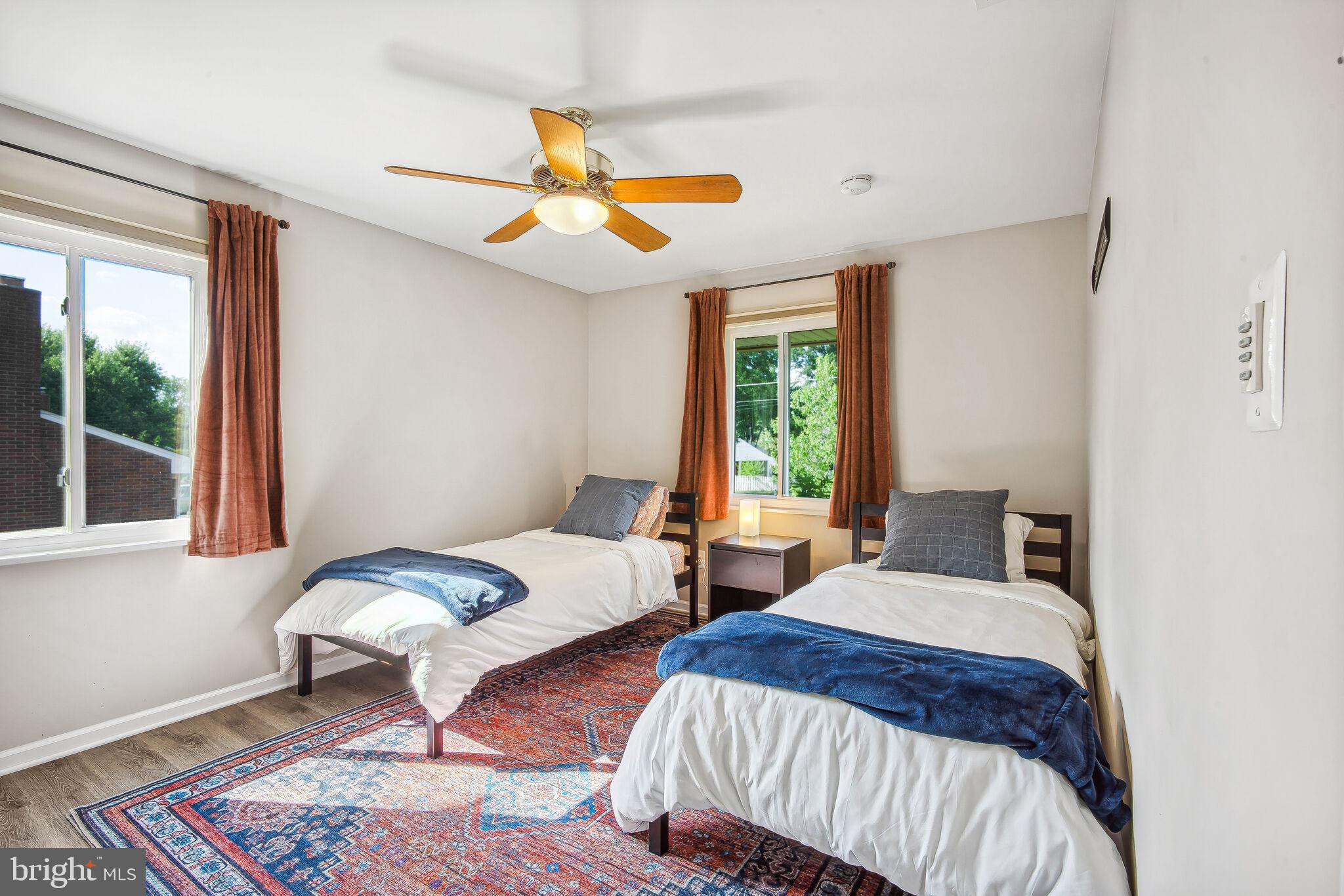 PARKLAWN - Residential Lease