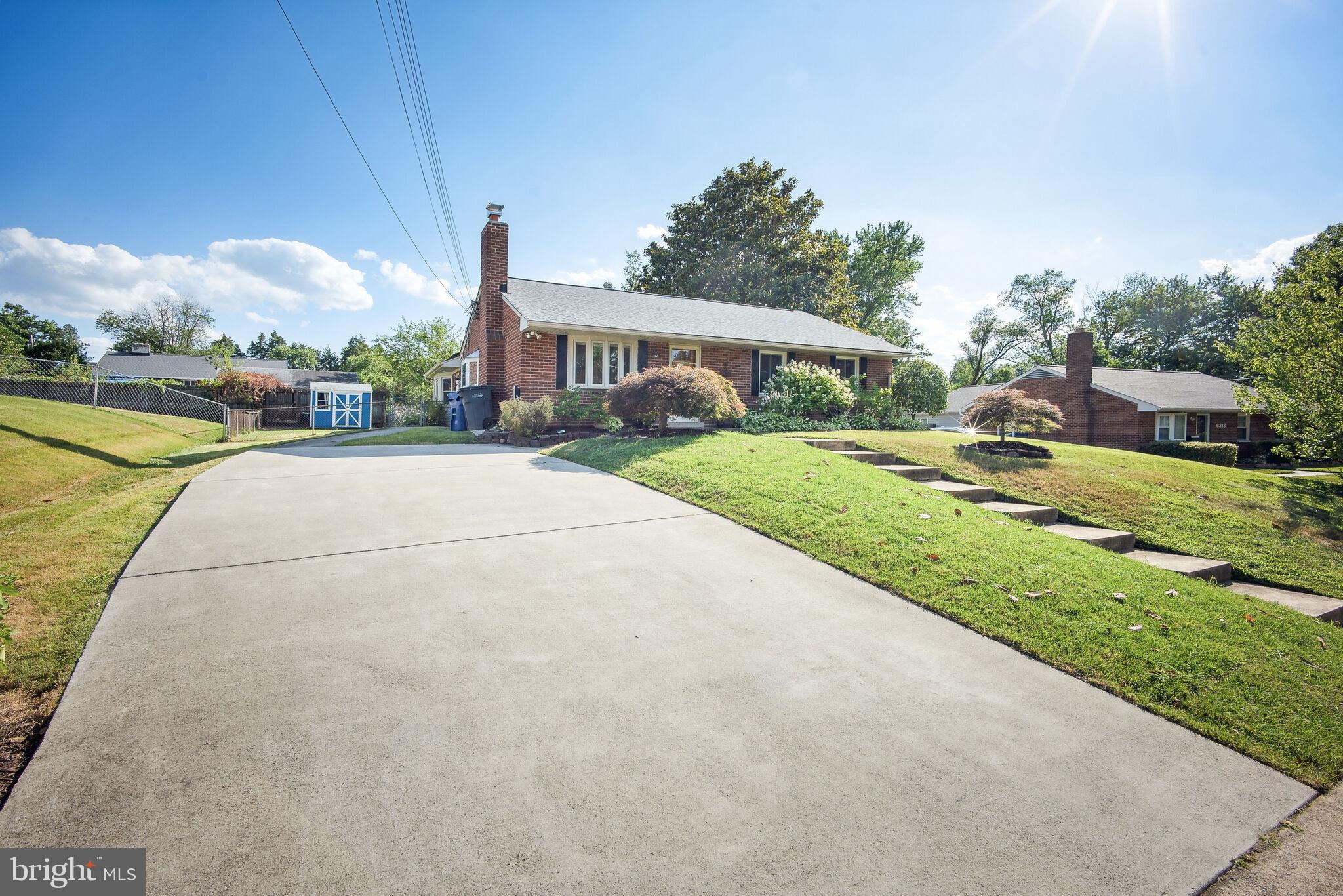 PARKLAWN - Residential Lease