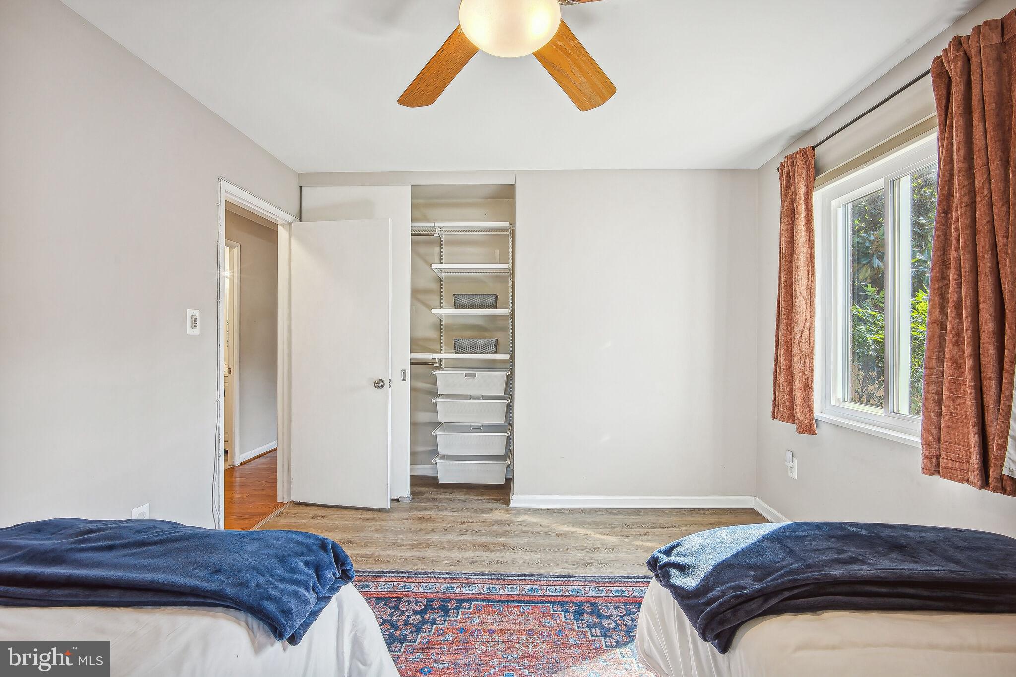 PARKLAWN - Residential Lease