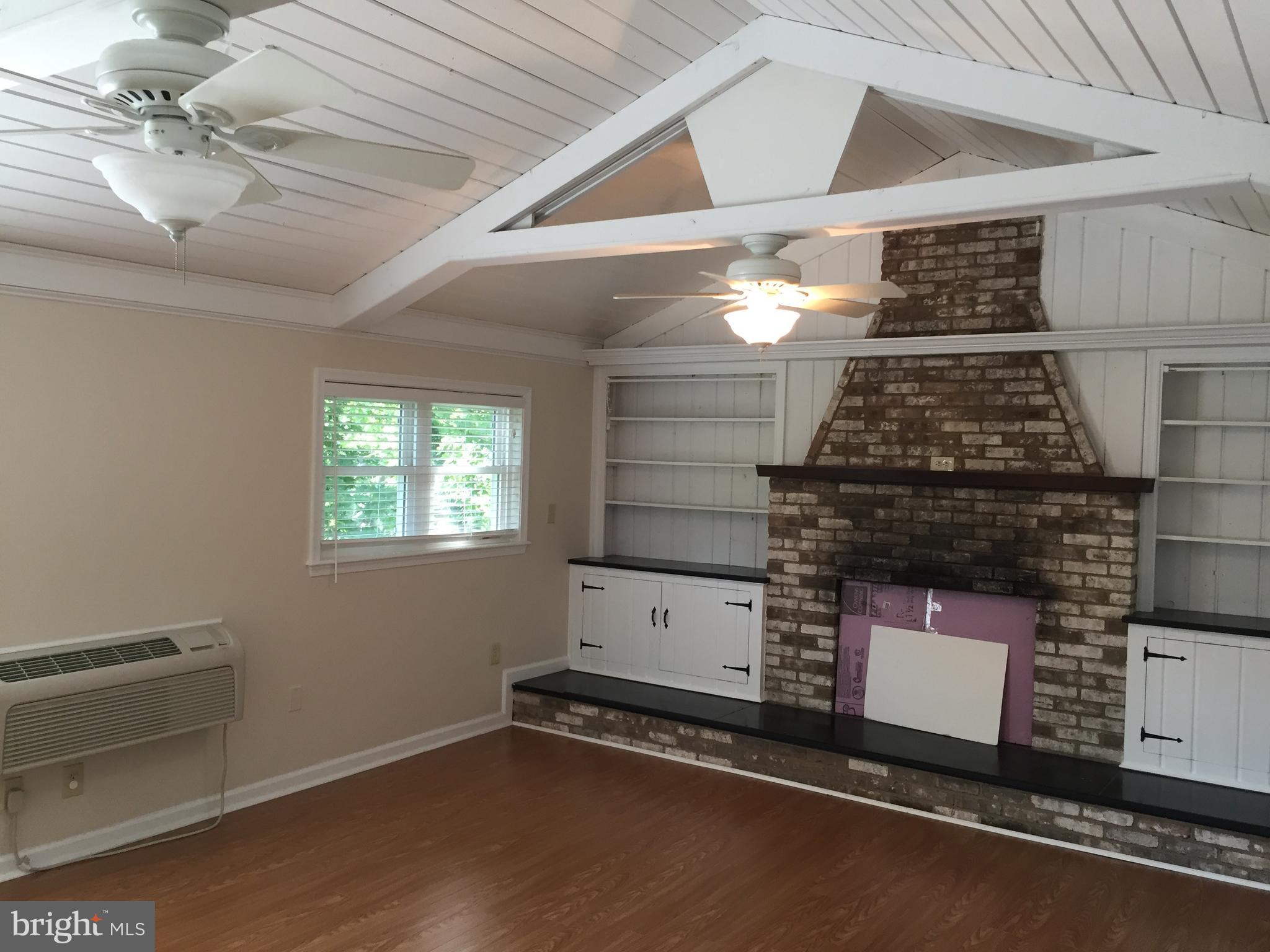 ROSEWOOD - Residential Lease