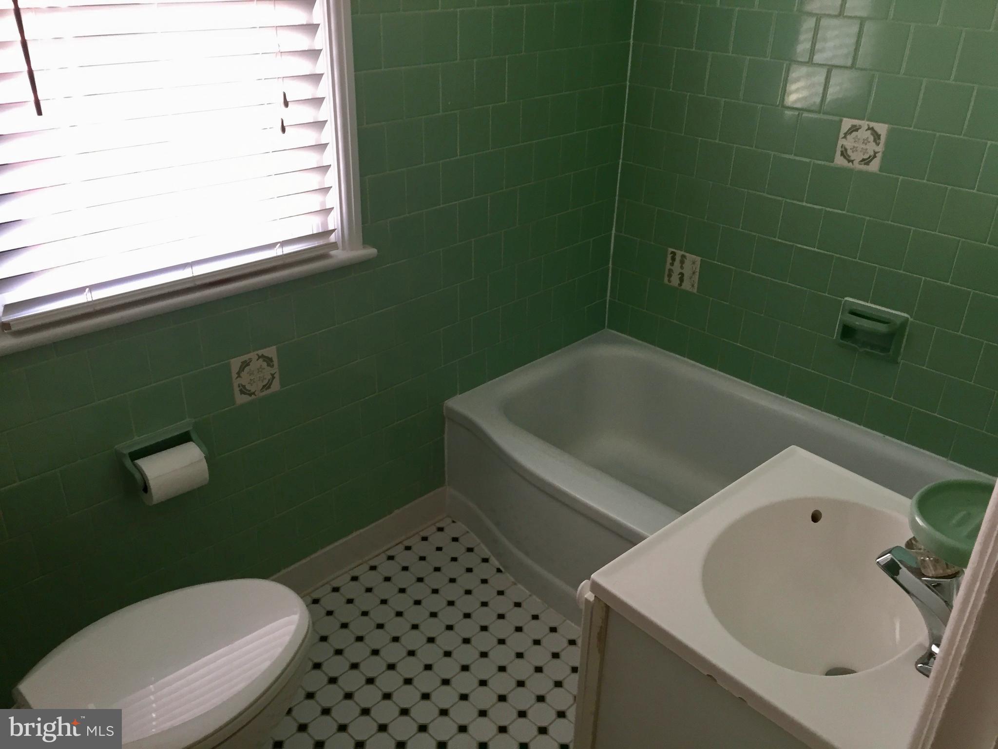 ROSEWOOD - Residential Lease