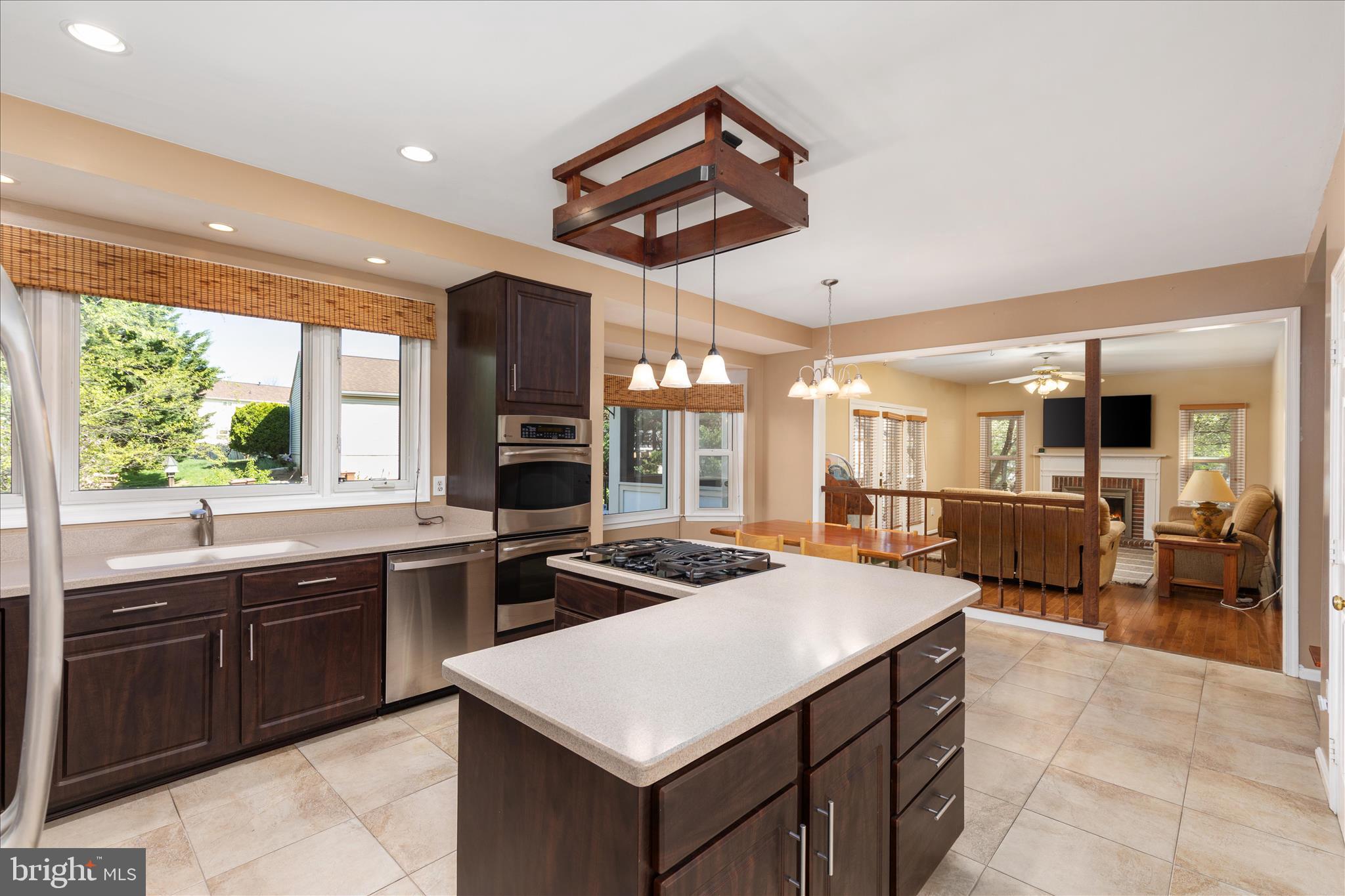 THE DOWNS - Residential