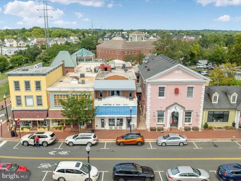 408 WOODGROVE COURT HERNDON VA 20170