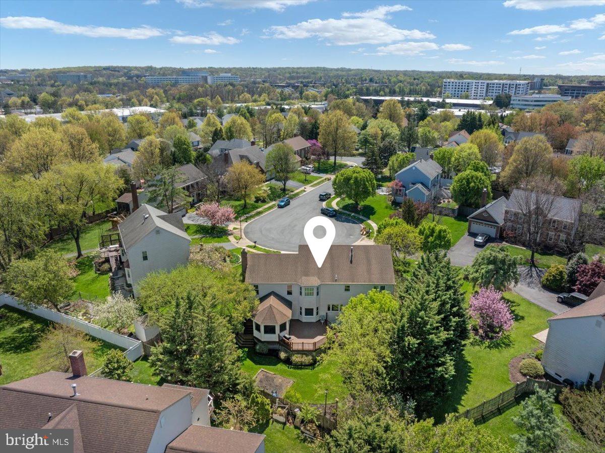 THE DOWNS - Residential