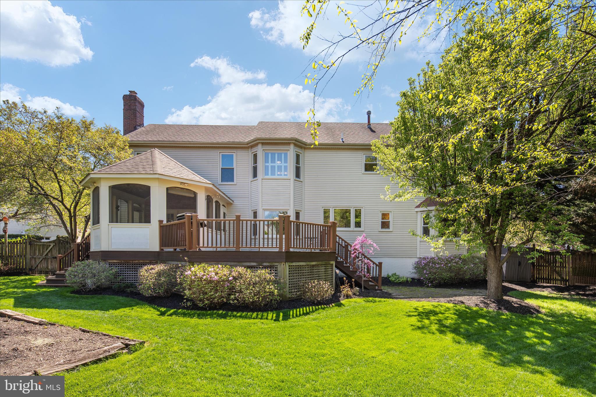 THE DOWNS - Residential