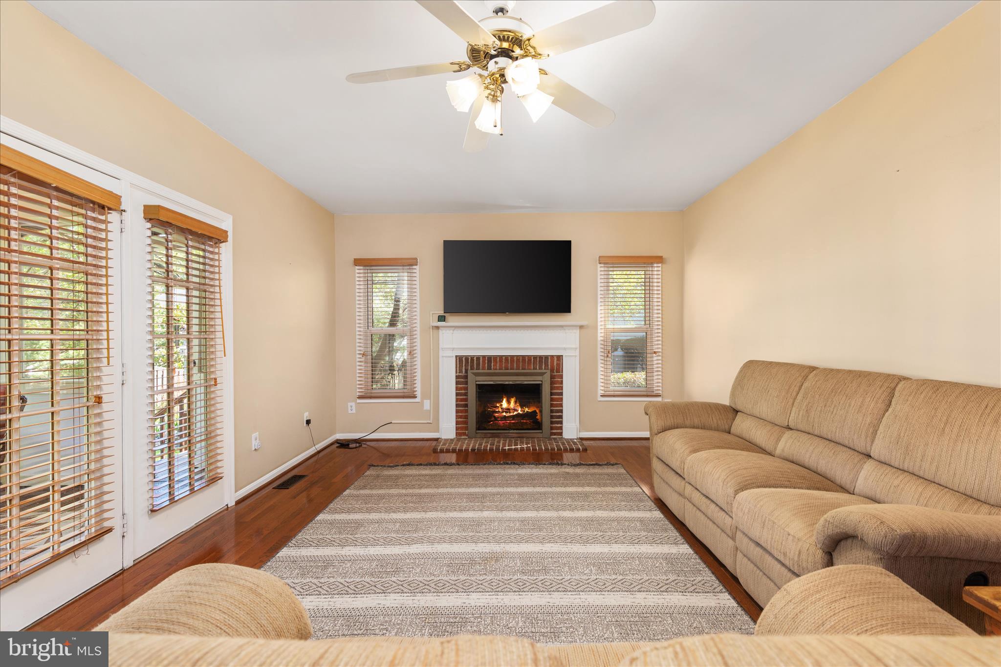 THE DOWNS - Residential