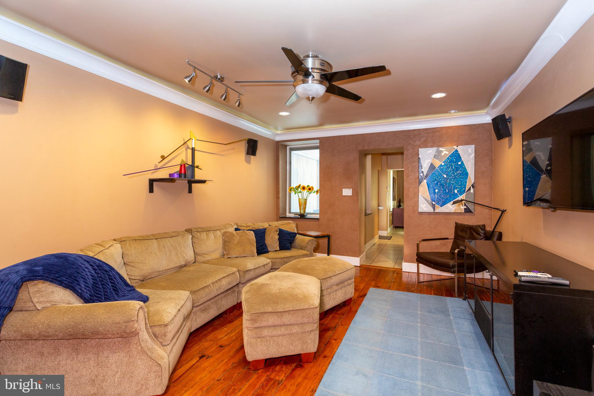 ART MUSEUM AREA - Residential