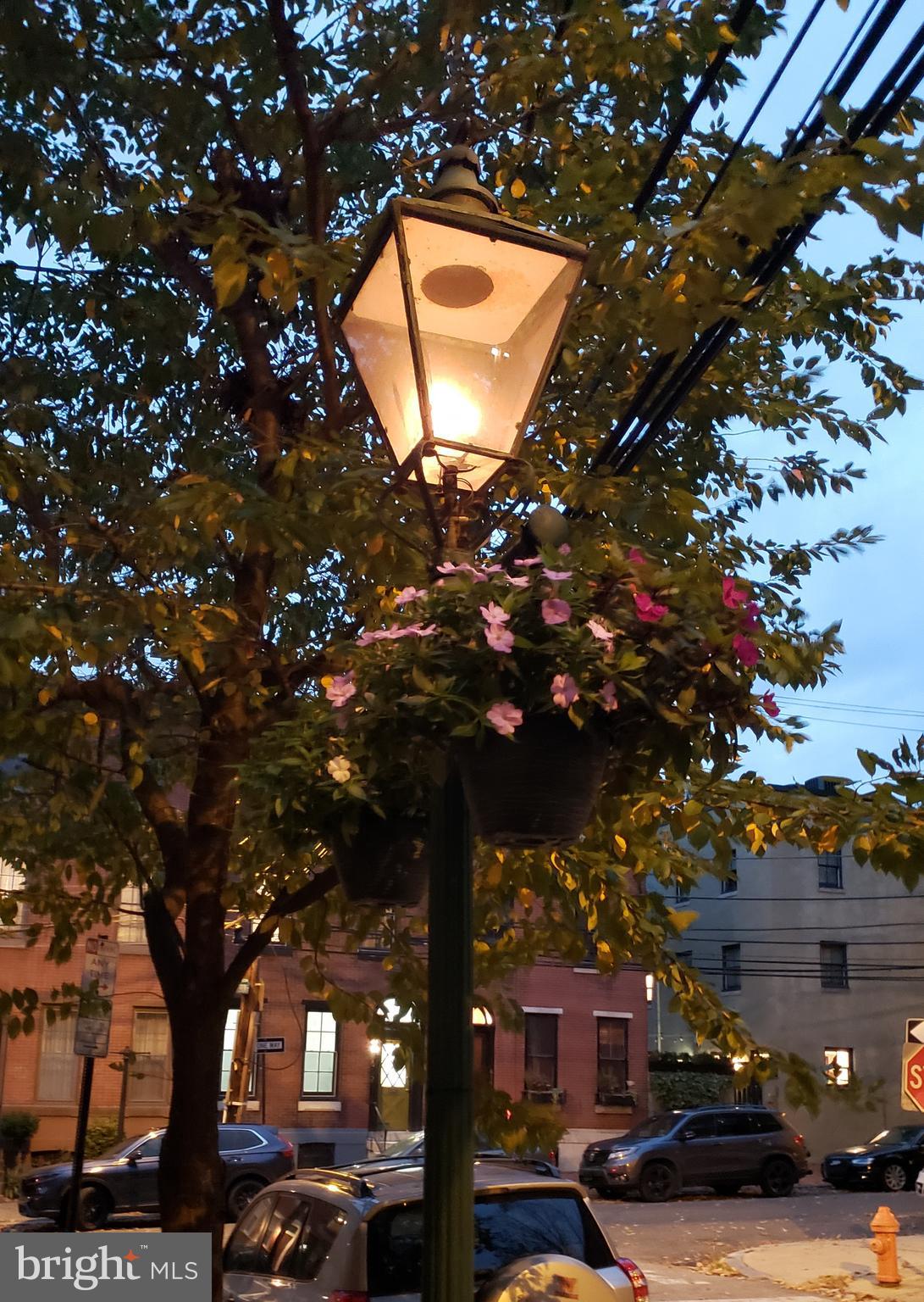 ART MUSEUM AREA - Residential