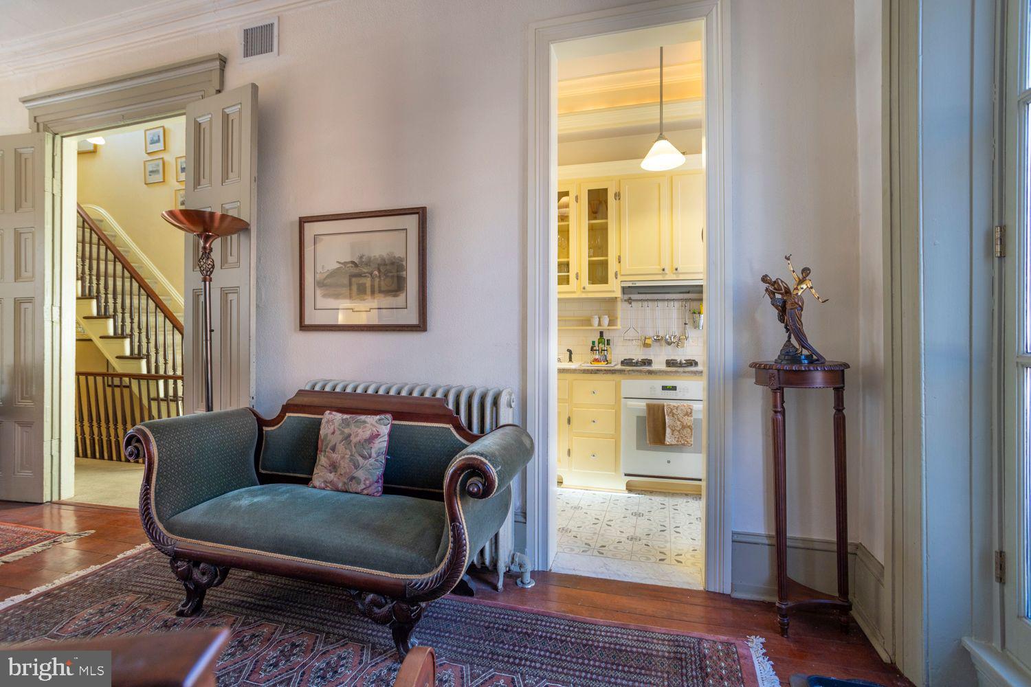 ART MUSEUM AREA - Residential