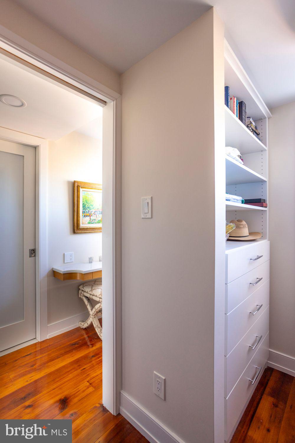 ART MUSEUM AREA - Residential