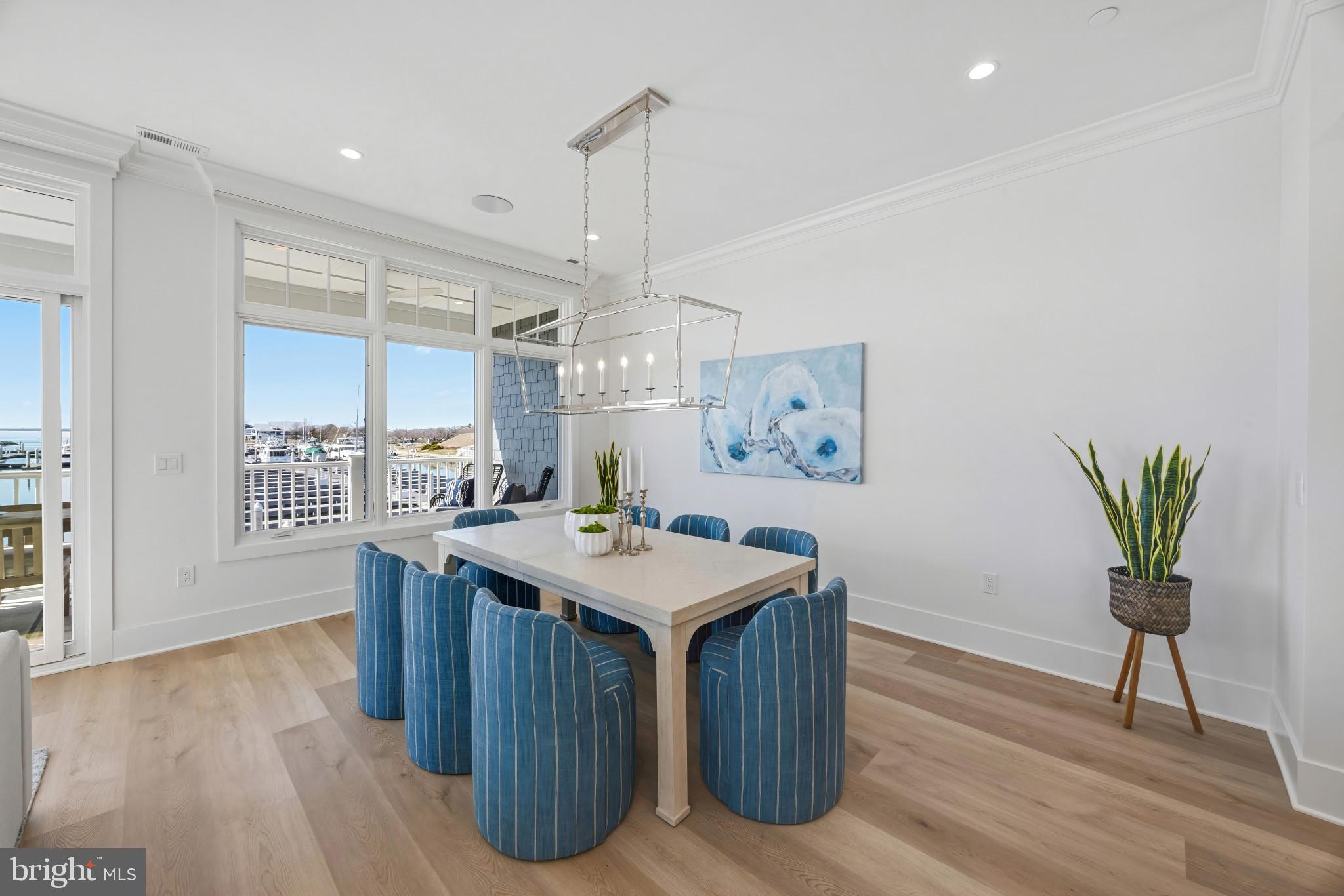 BAY BRIDGE MARINA - Residential