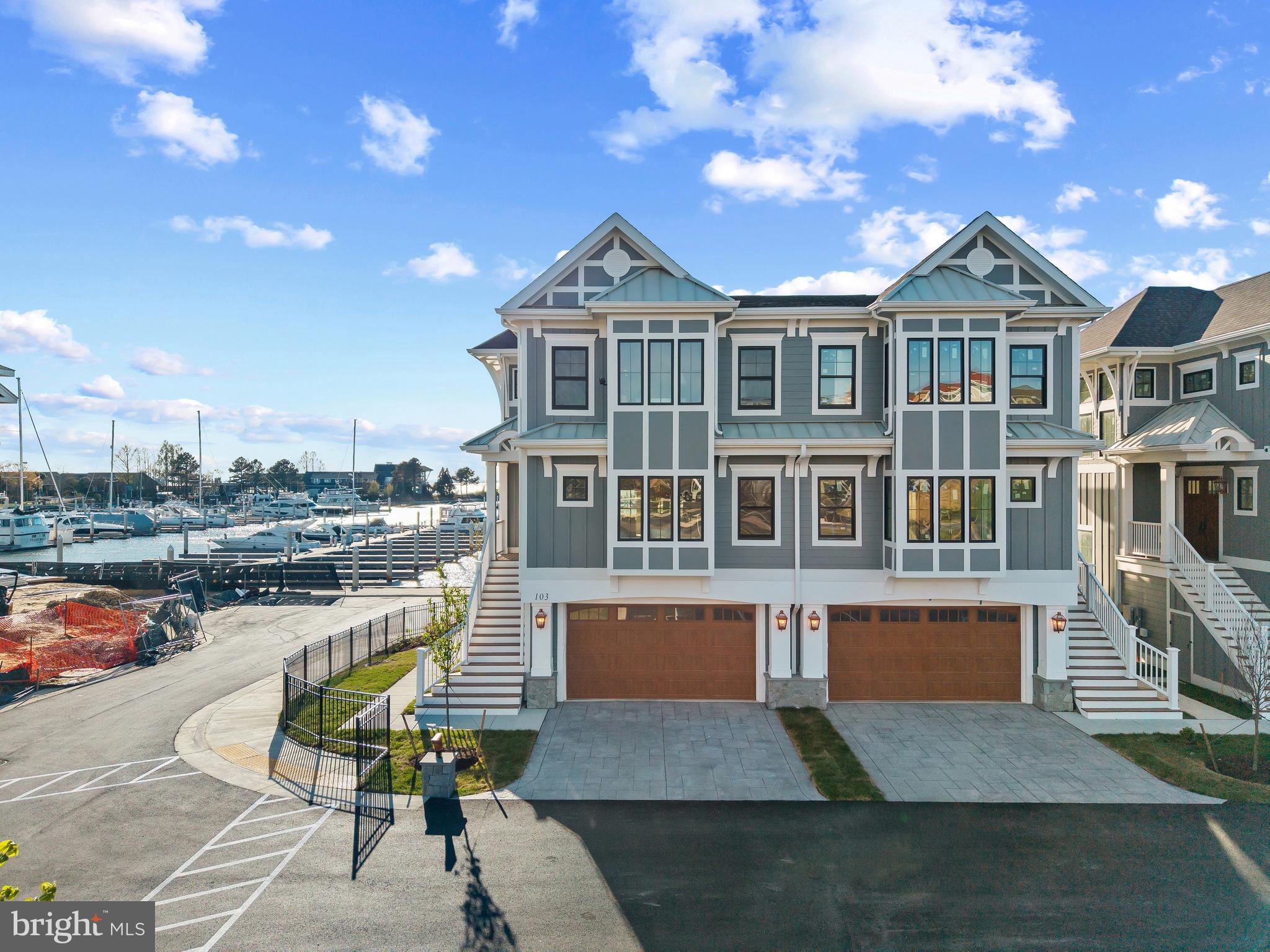 BAY BRIDGE MARINA - Residential