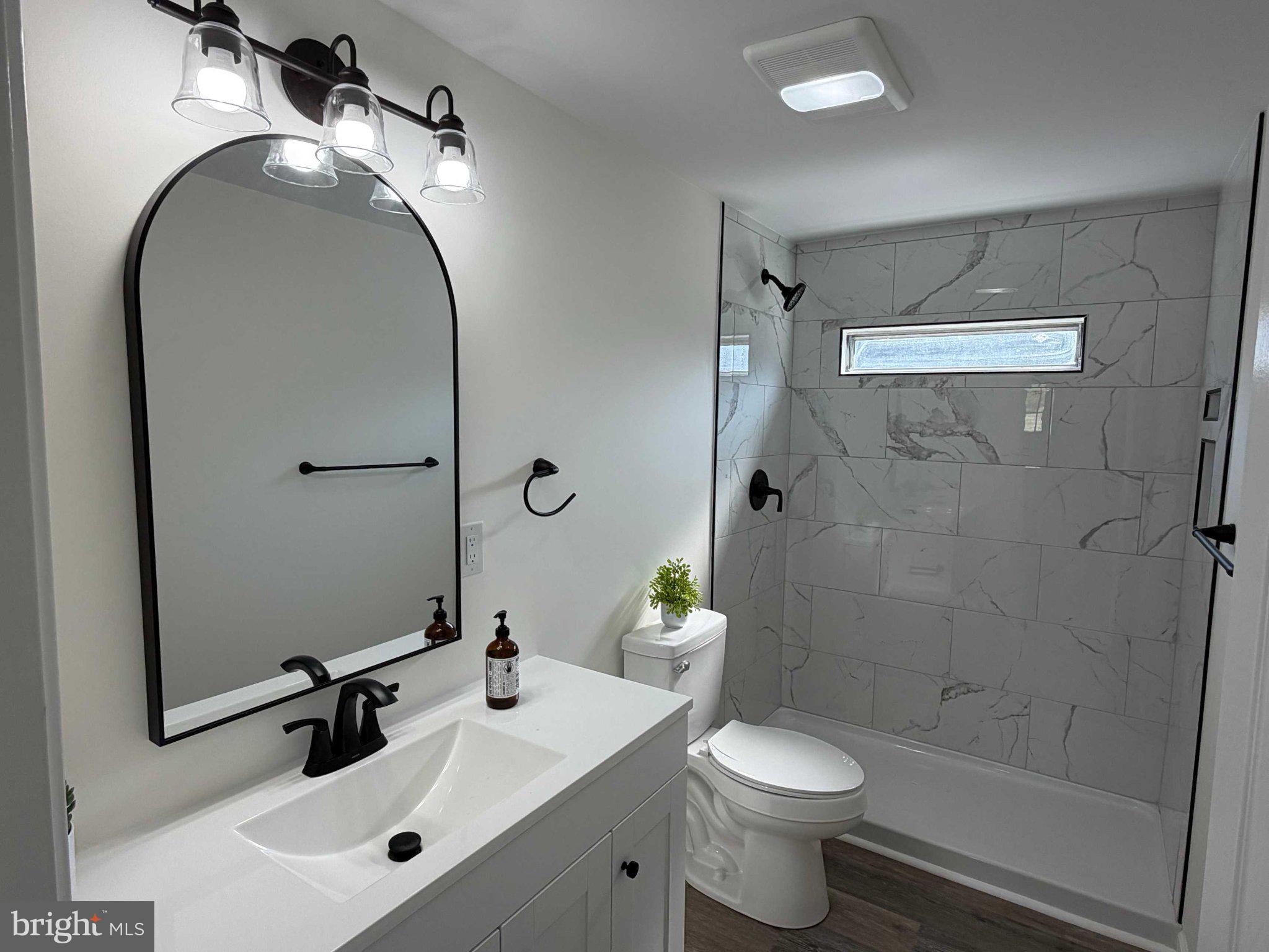 FARM VIEW PARK - Residential