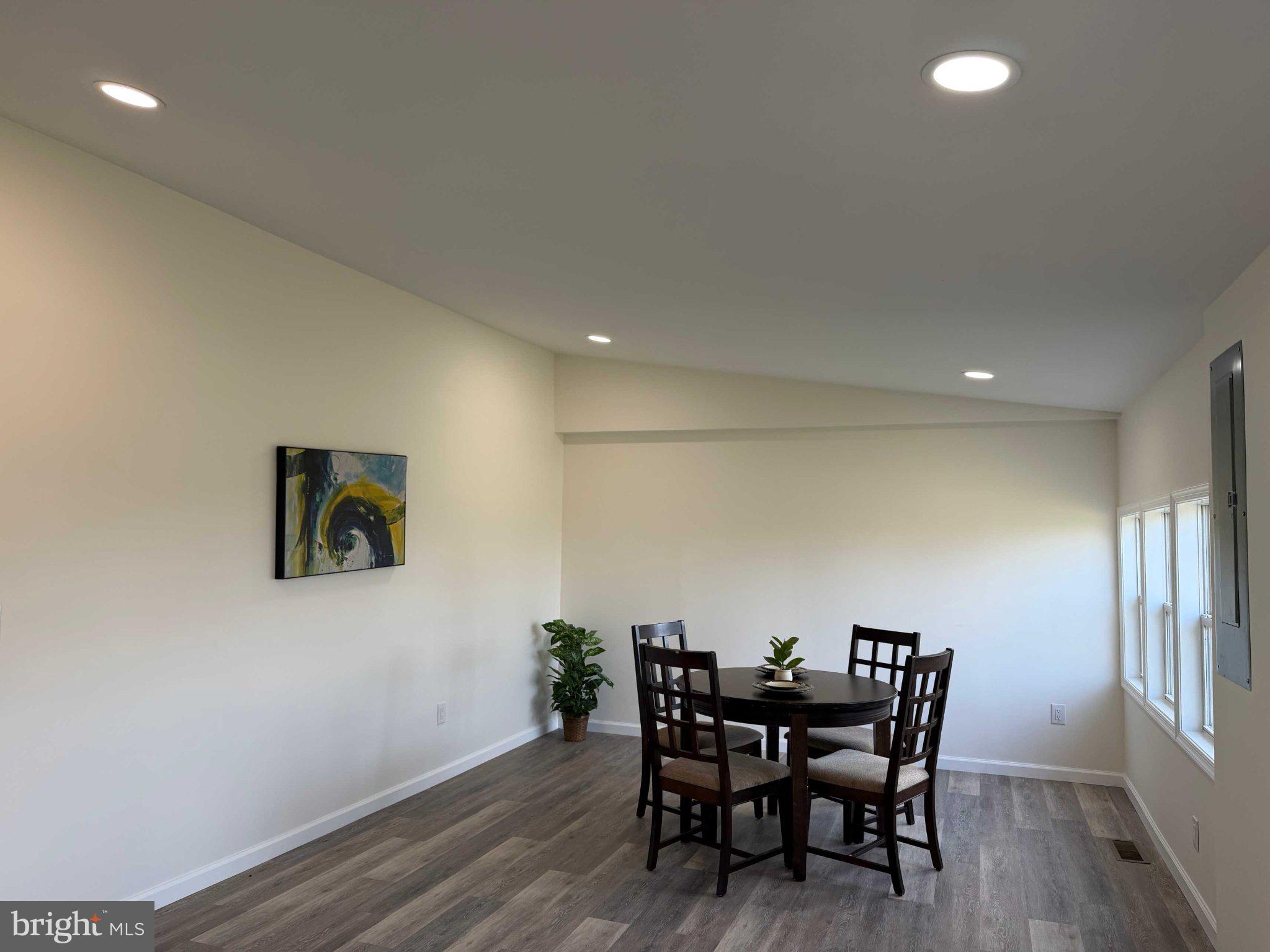 FARM VIEW PARK - Residential