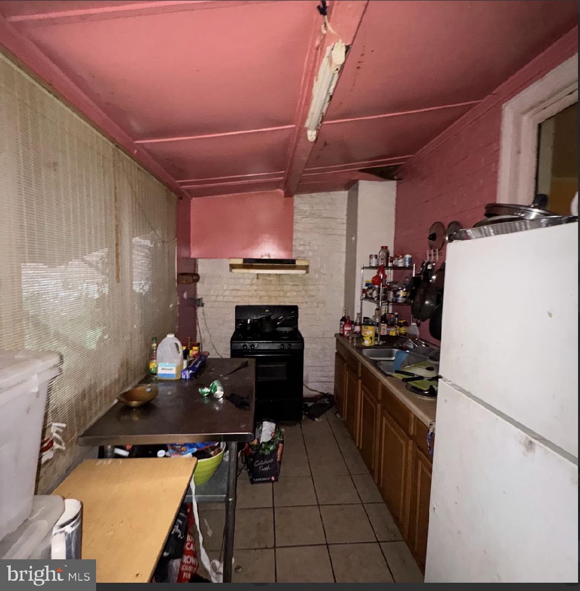 PHILADELPHIA - Residential