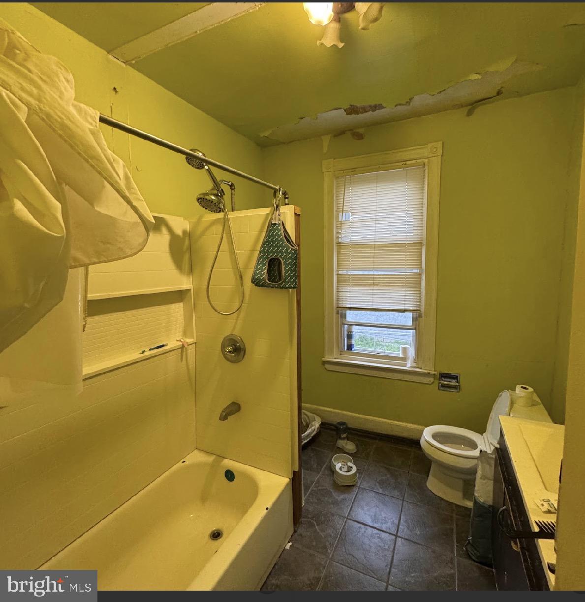 PHILADELPHIA - Residential