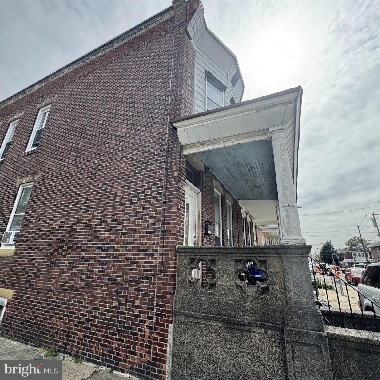 PHILADELPHIA - Residential