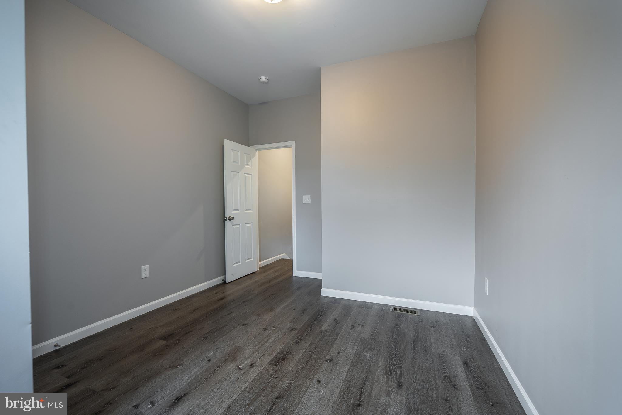 MCELDERRY PARK - Residential Lease