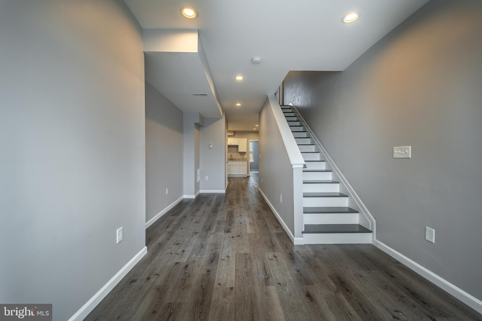 MCELDERRY PARK - Residential Lease