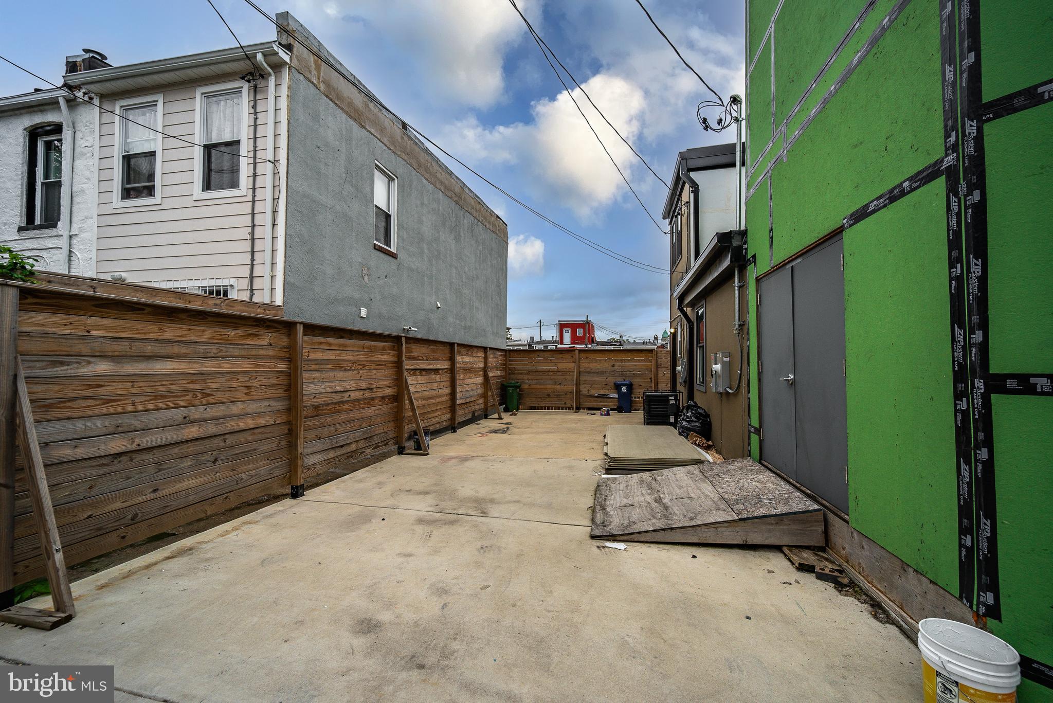 MCELDERRY PARK - Residential Lease