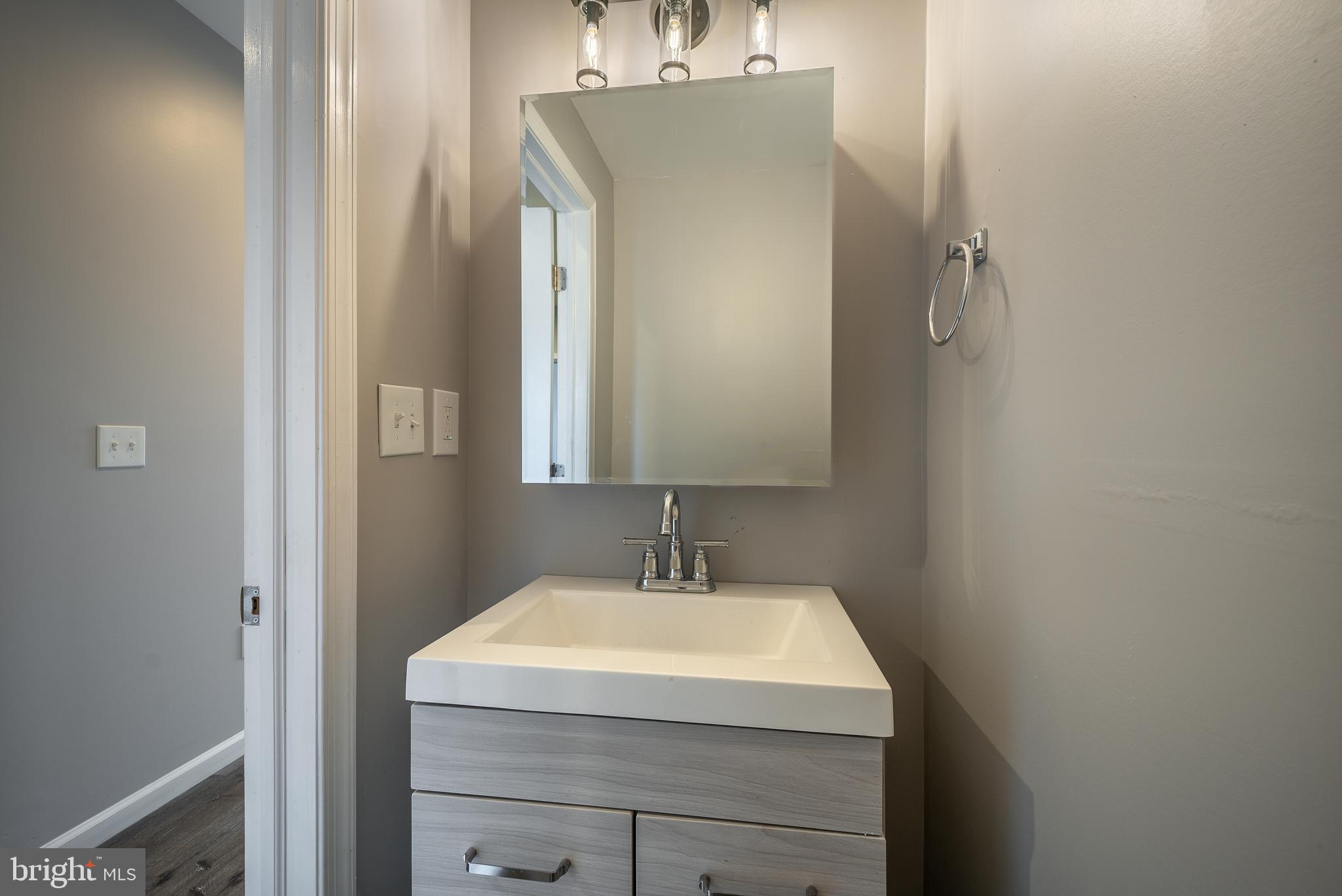 MCELDERRY PARK - Residential Lease