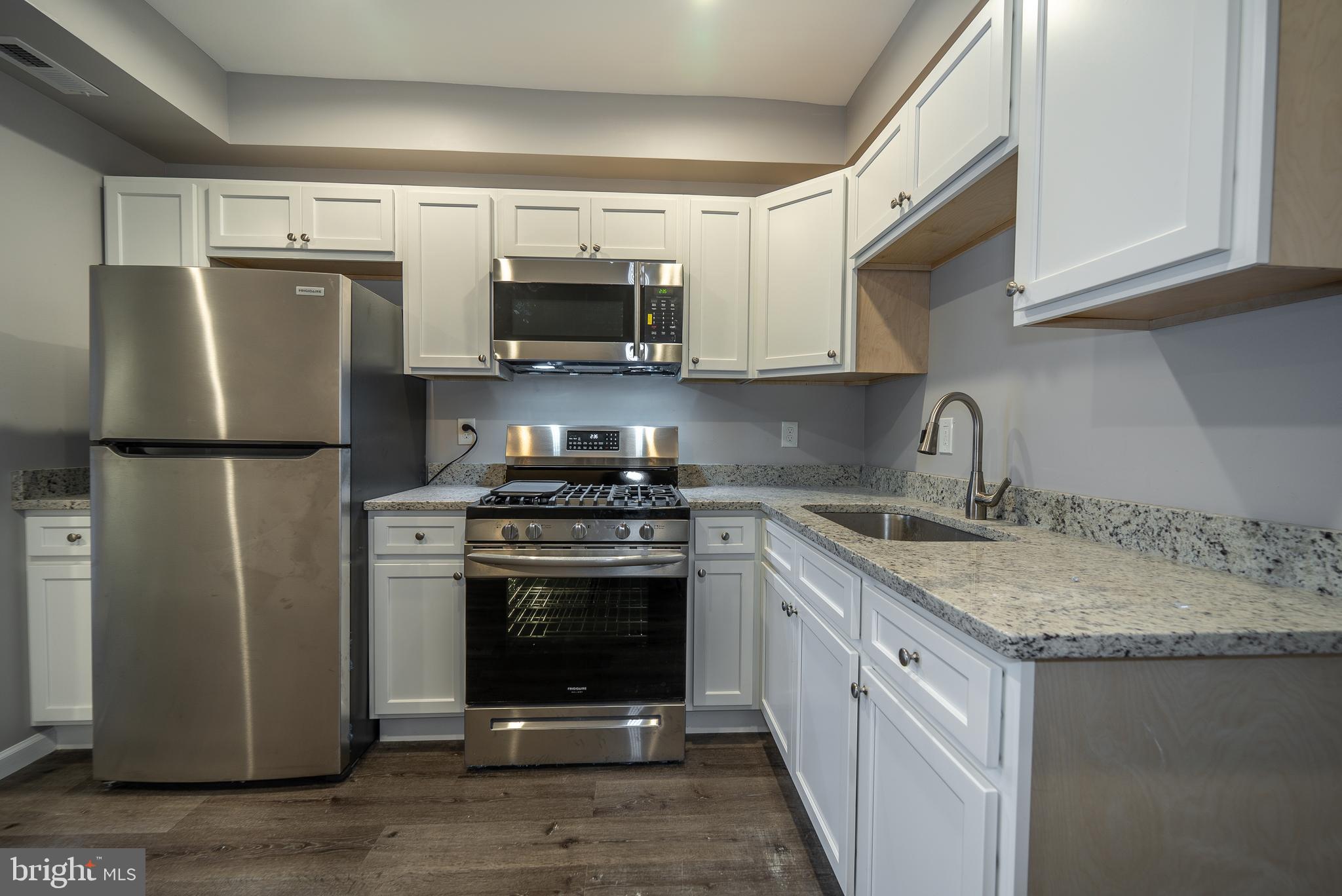 MCELDERRY PARK - Residential Lease