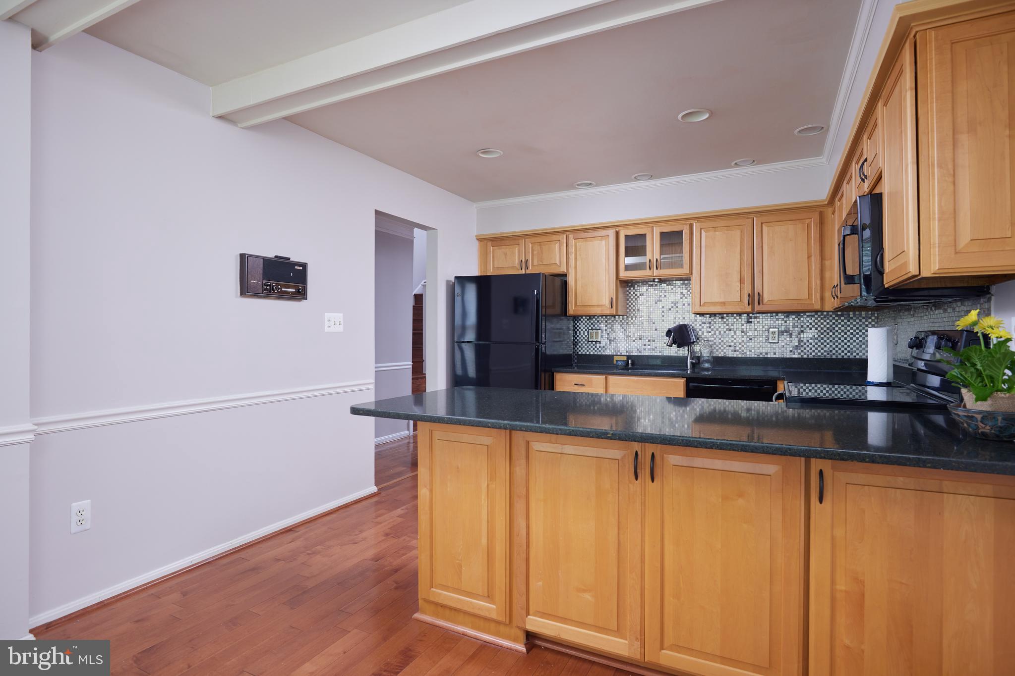 WOODSIDE PARK - Residential