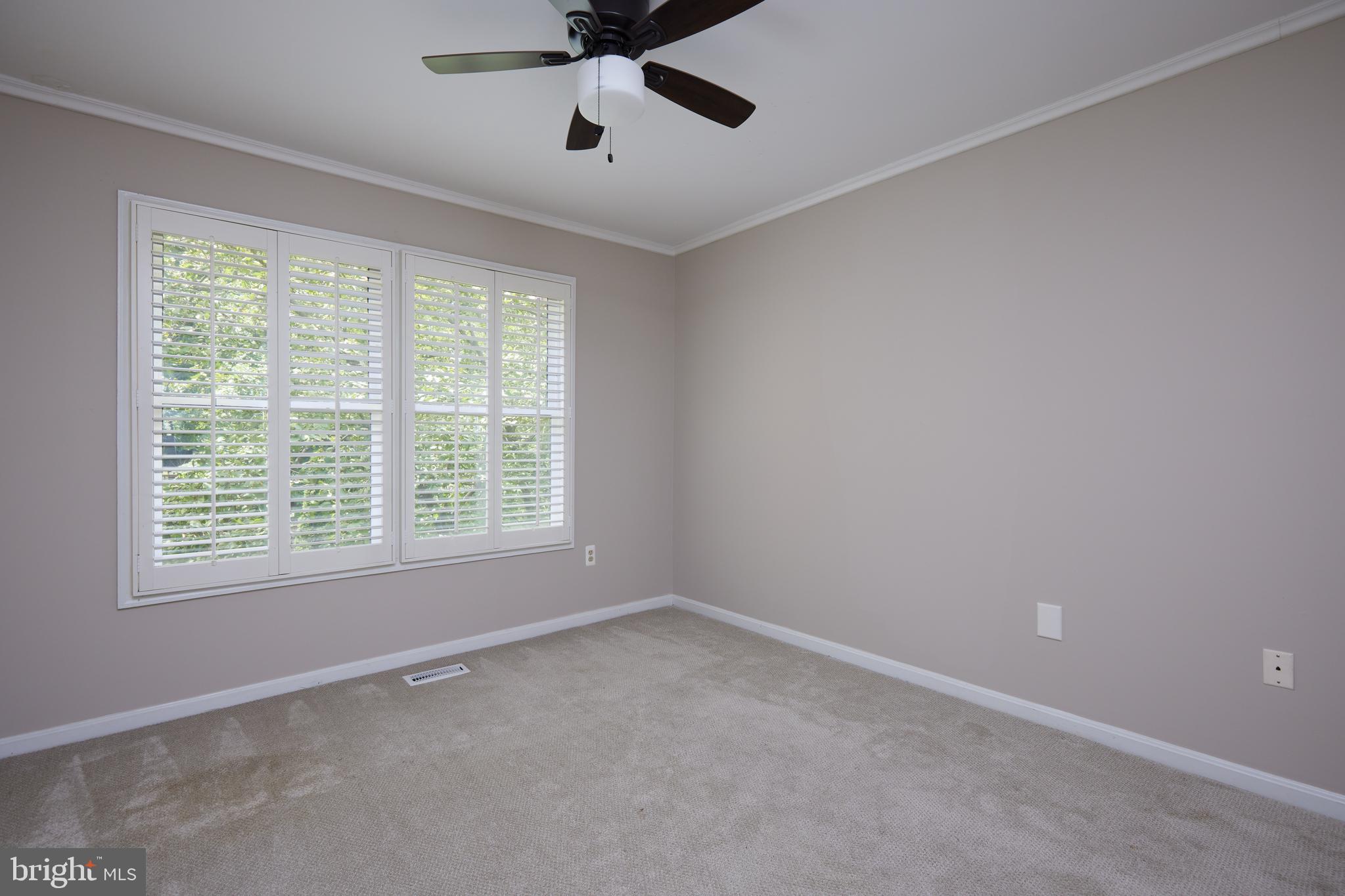 WOODSIDE PARK - Residential