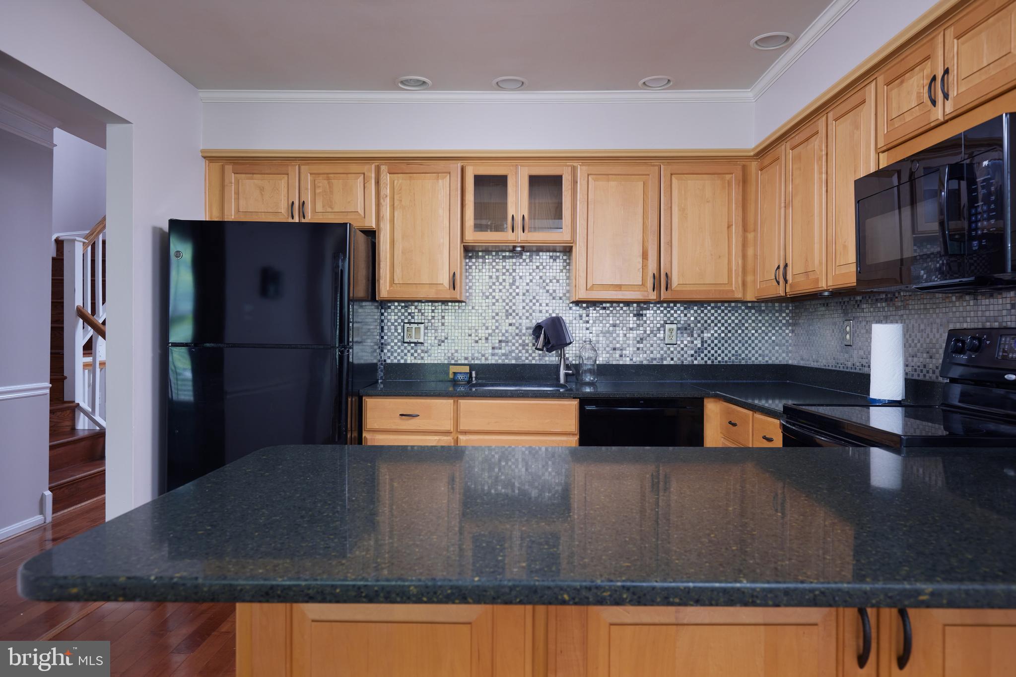 WOODSIDE PARK - Residential