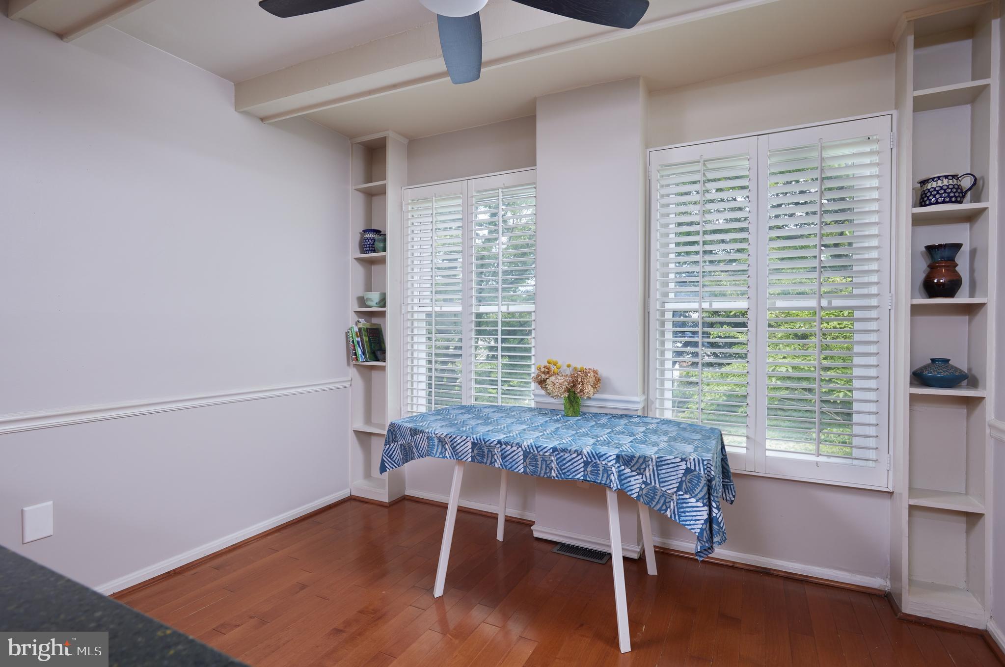 WOODSIDE PARK - Residential