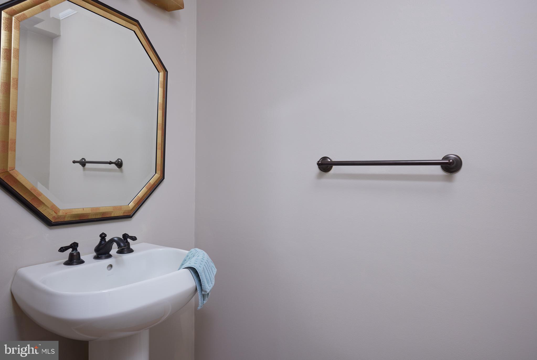 WOODSIDE PARK - Residential