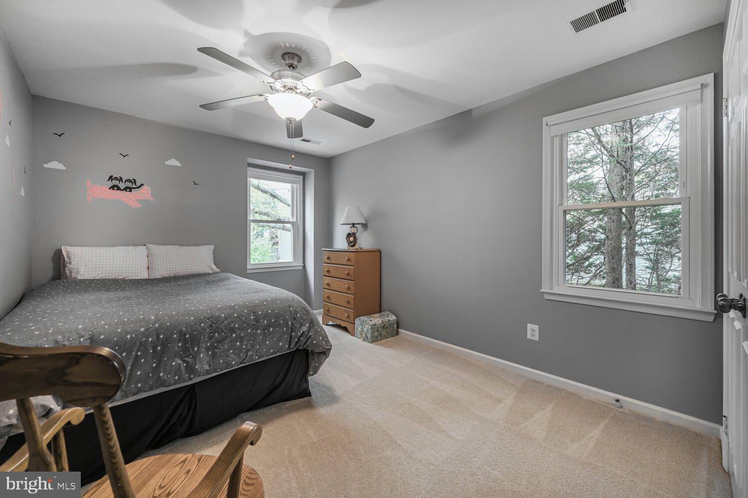 KEMP MILL FOREST - Residential