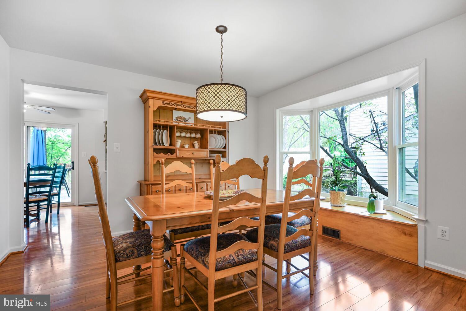 KEMP MILL FOREST - Residential