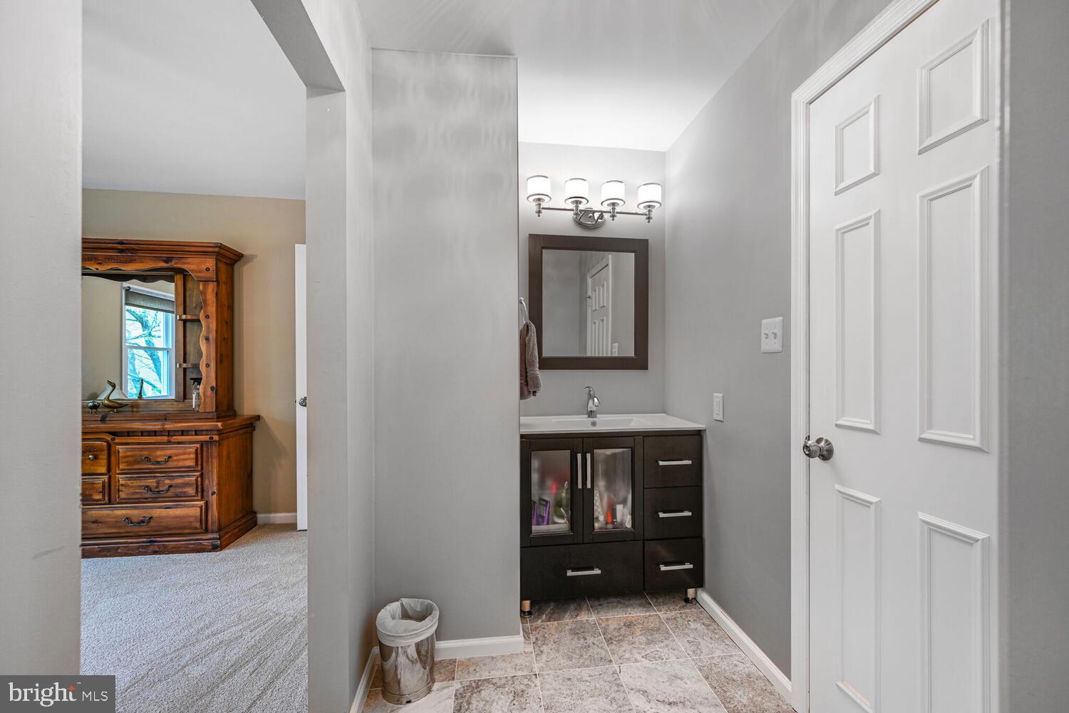 KEMP MILL FOREST - Residential