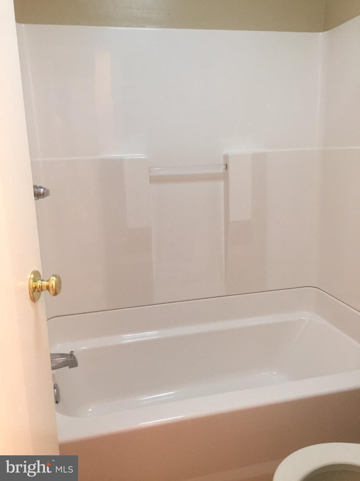 TIVOLI - Residential Lease