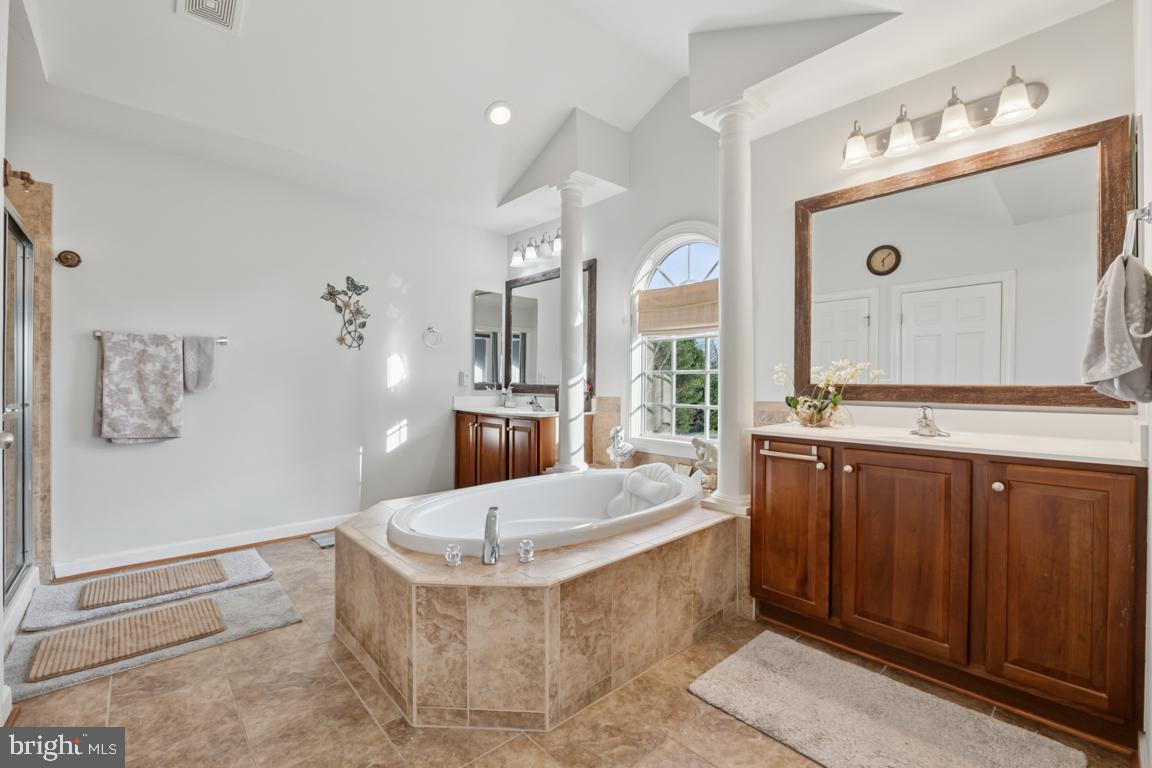 BROOKSIDE - Residential