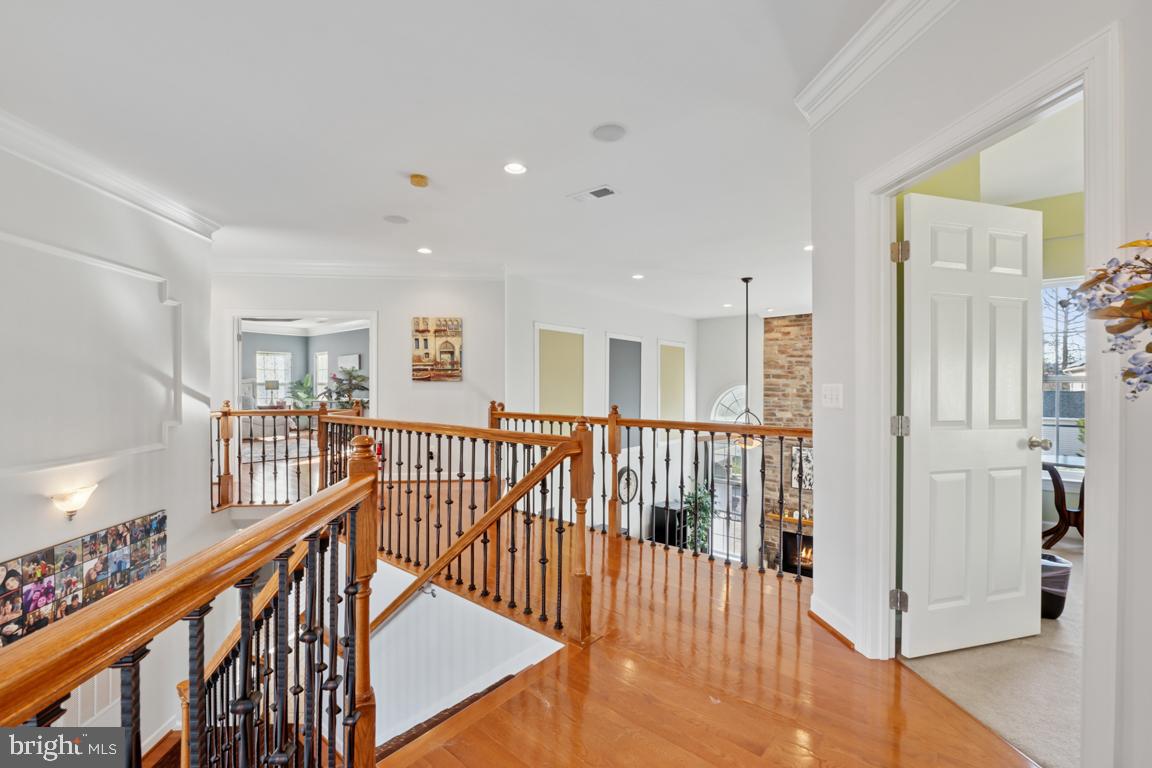 BROOKSIDE - Residential