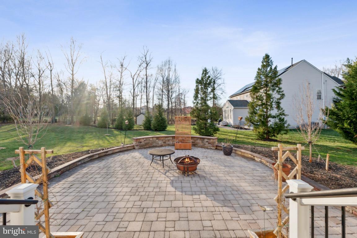 BROOKSIDE - Residential