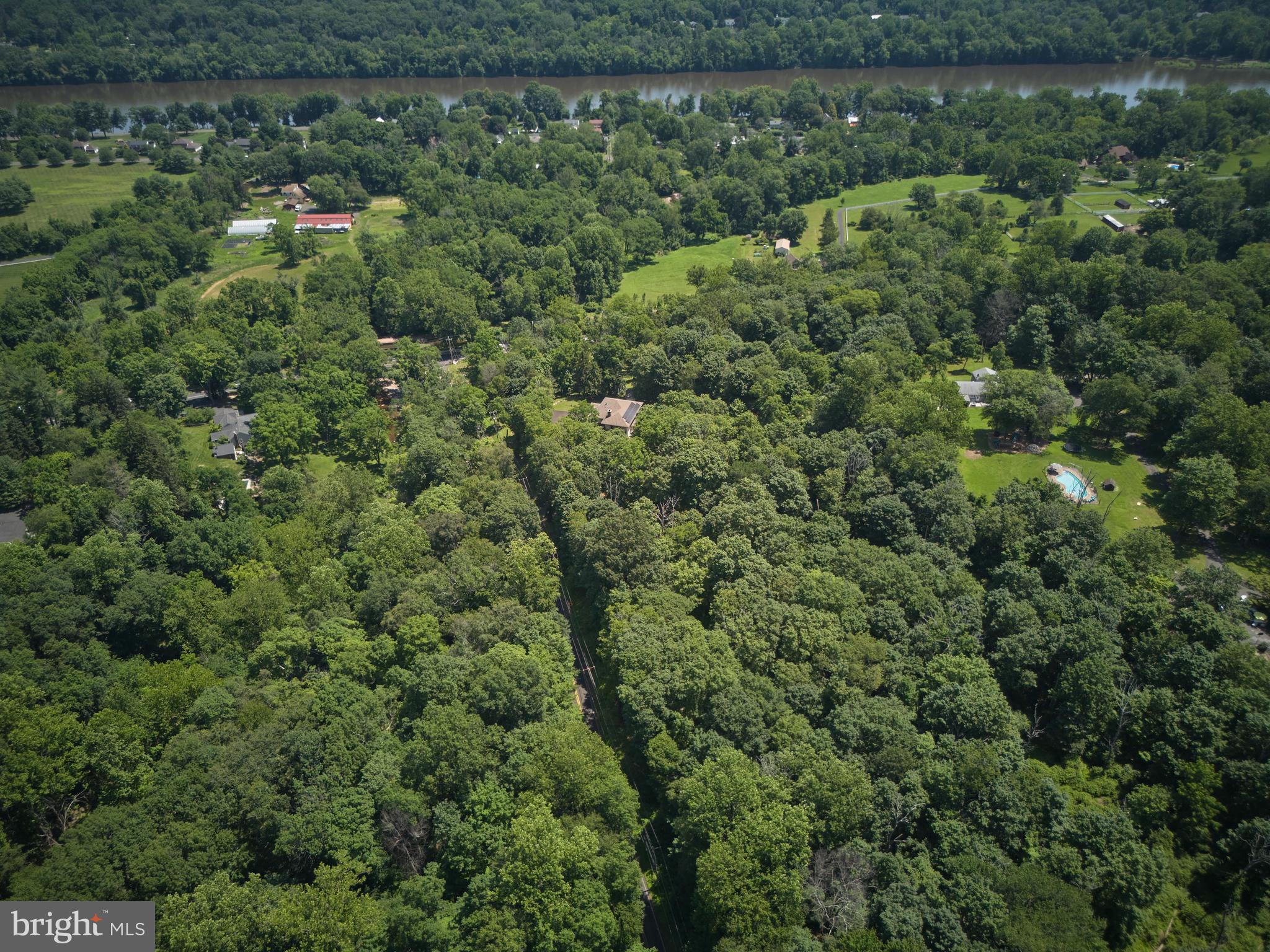 270 AQUEDUCT ROAD