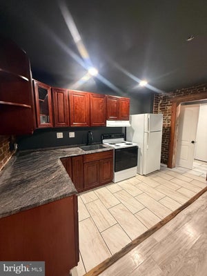 24 MARSHALL AVE # 3, MARCUS HOOK, PA 19061 - Image cf65ba9856939dfb02c6e7d09d6ca0d3/1057983294