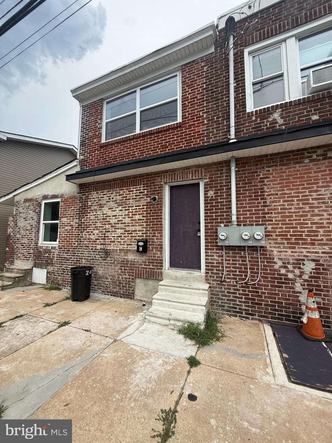 24 MARSHALL AVENUE 3