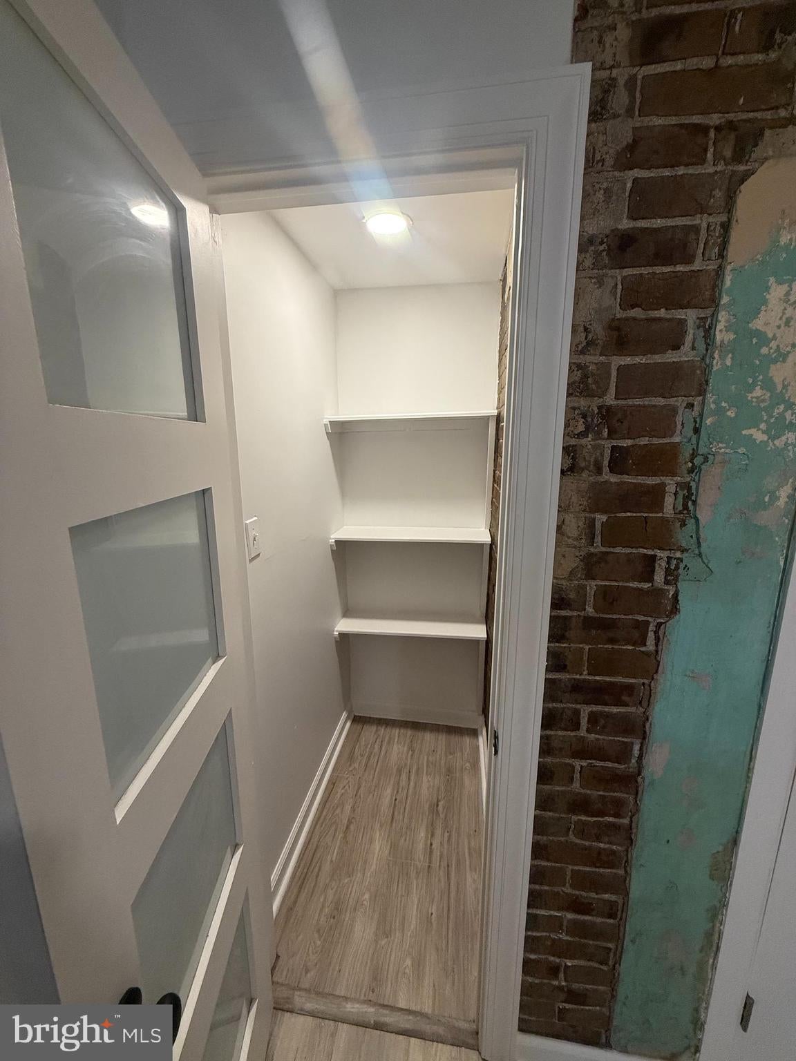 24 MARSHALL AVENUE 3