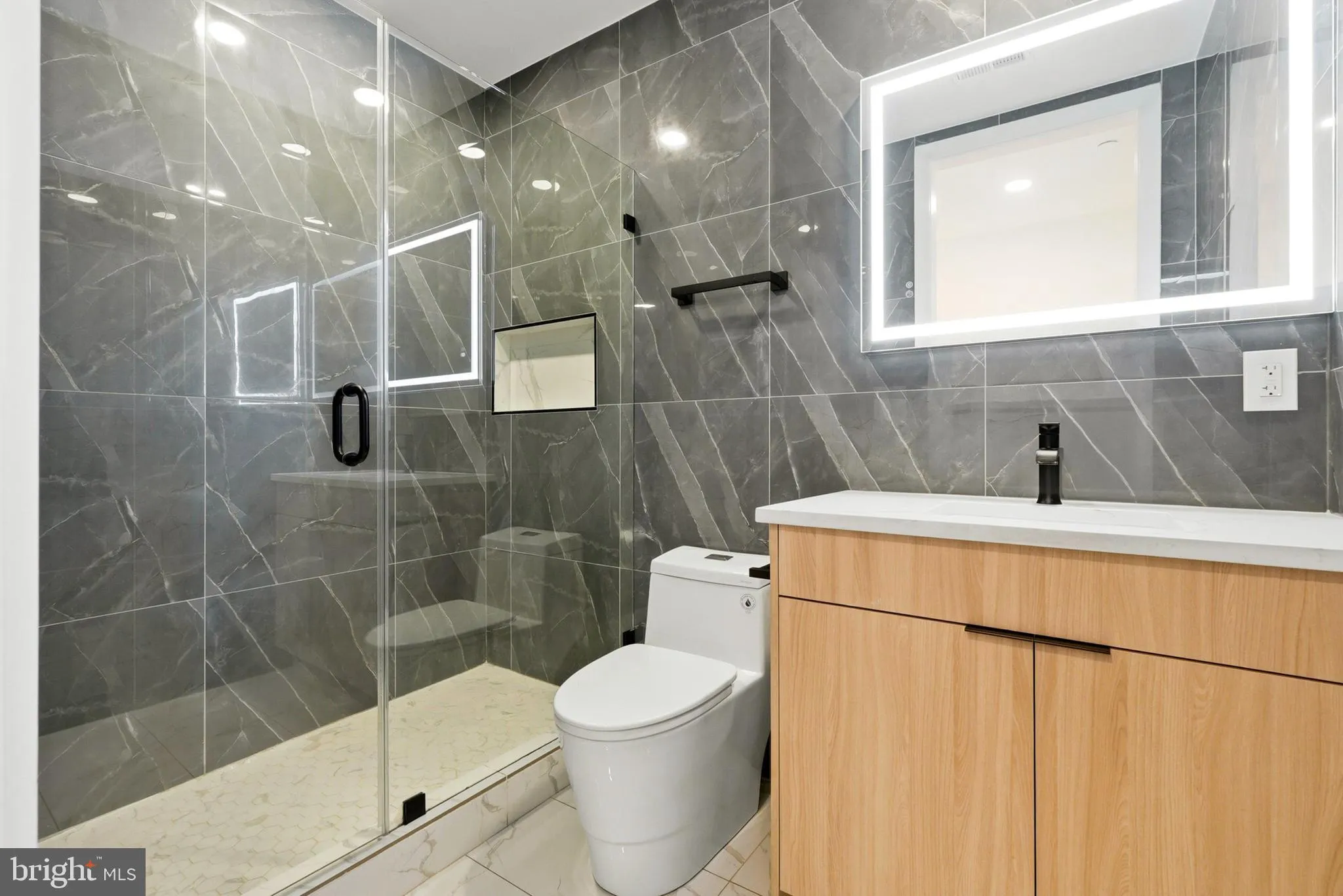 Additional image 54 of 2305 Nicholson St SE Unit 202, Washington, DC 20020