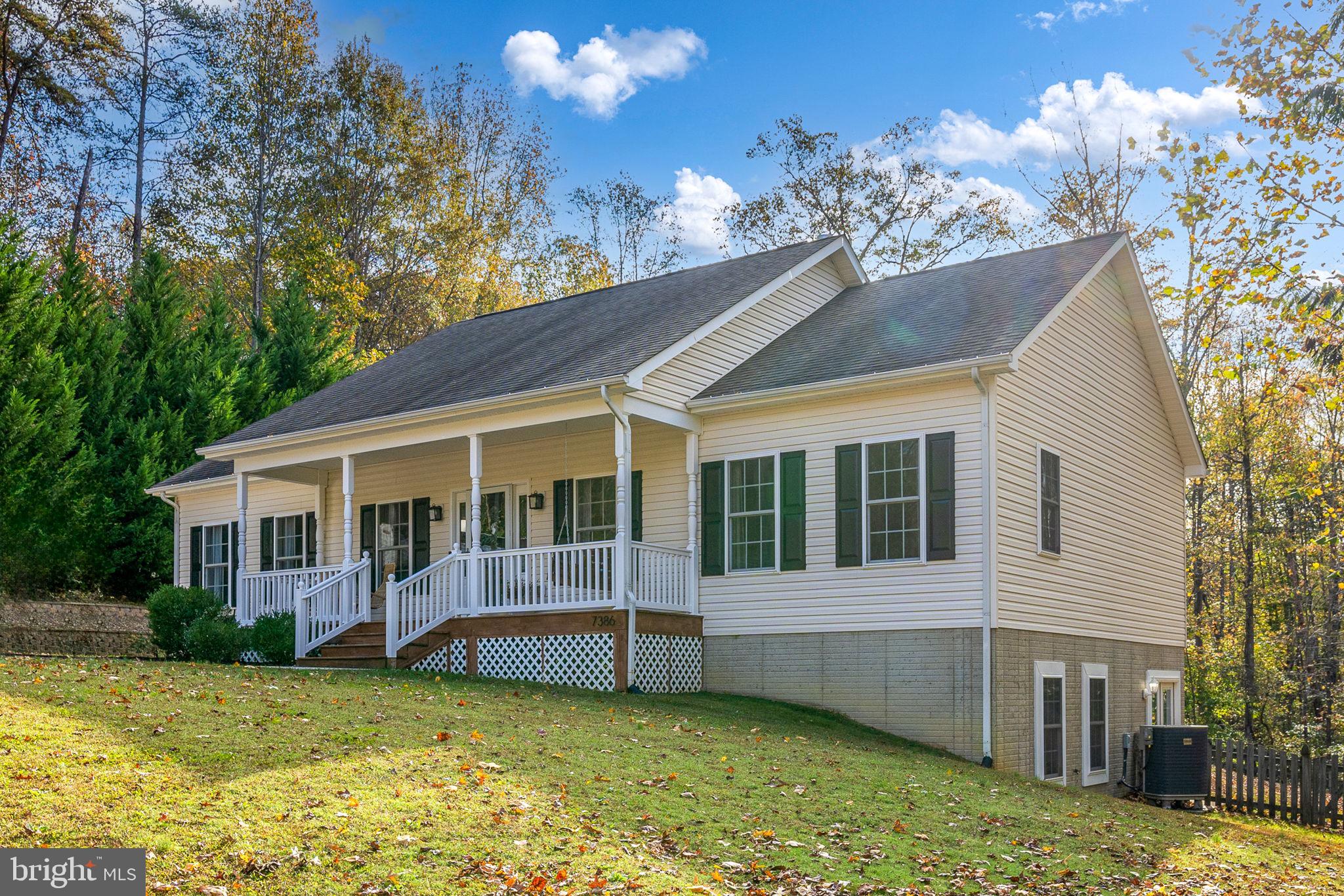 PRESIDENTIAL LAKES - Residential